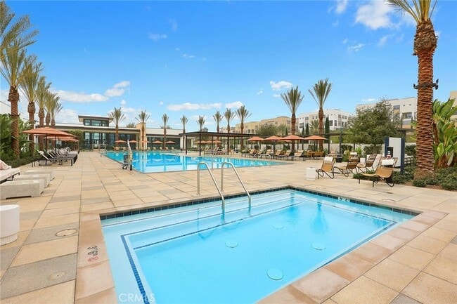 Building Photo - 478 Sycamore Dr