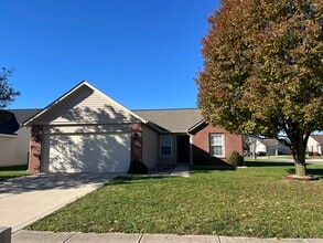 Building Photo - 1195 Count Turf Ct