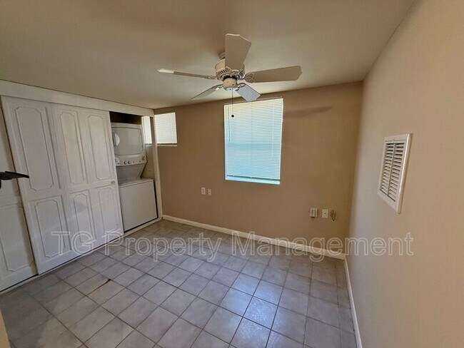 Building Photo - 403 St Augustine Blvd