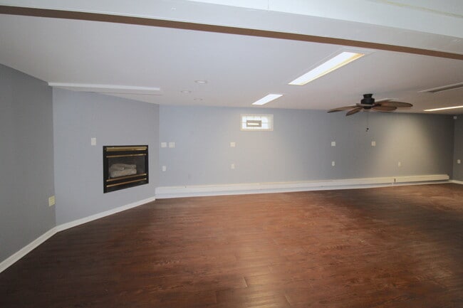 Building Photo - 4517 Park Ave