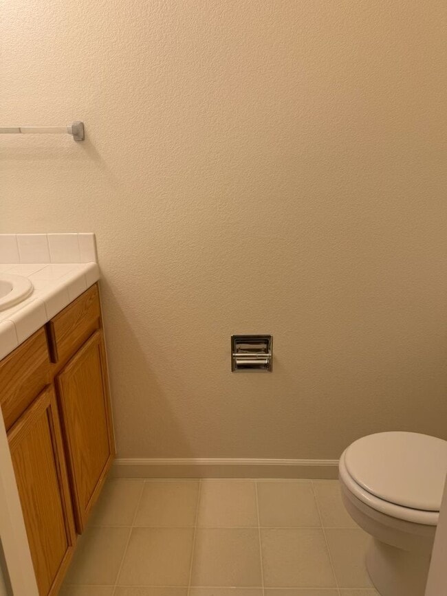 Building Photo - Townhouse in Carson for rent $2300 a month, 3 Bedroom, 2.5 baths, water/sewer paid by owner