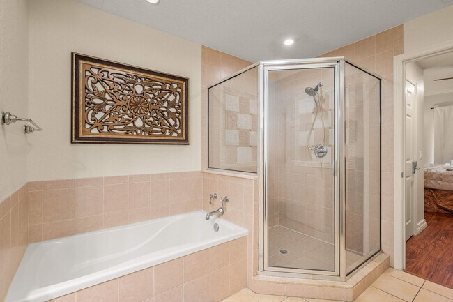 Building Photo - 7660 Whisper Way