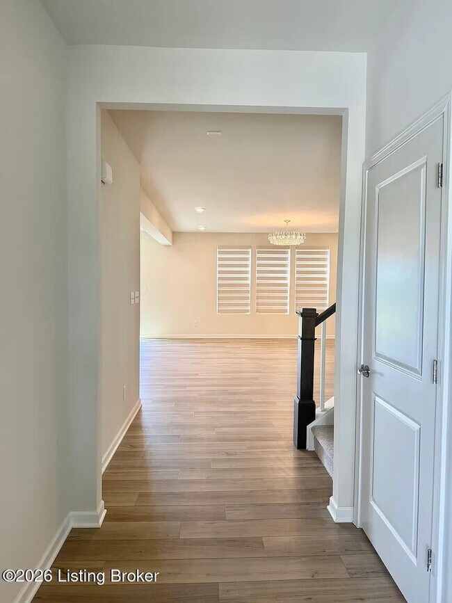 Building Photo - 16800 Asher Ct