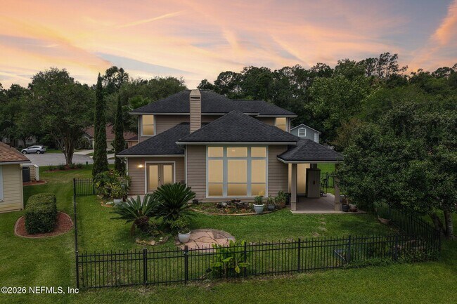 Building Photo - 1629 Sandy Springs Dr