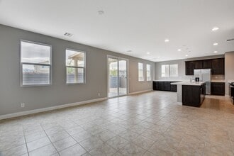 Building Photo - Stylish 3-Bedroom Home with Upgraded Kitch...