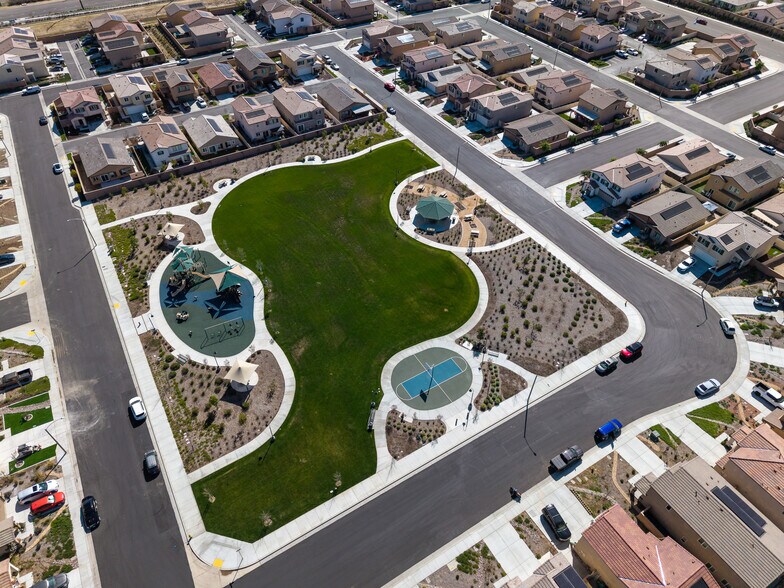 Building Photo - 30937 Viper Ct