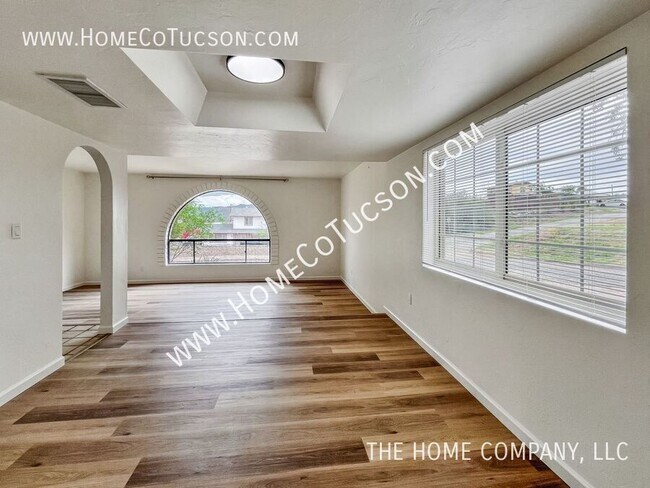 Building Photo - 420 Hetzel Ave