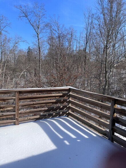 Building Photo - 509 Hickory Cir