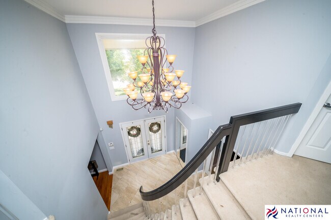 Building Photo - 37709 Glengrove Dr
