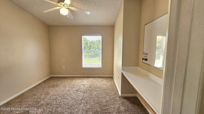 Building Photo - 869 Macon Dr