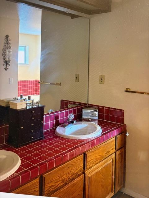 Building Photo - 2316 Den Helder Dr