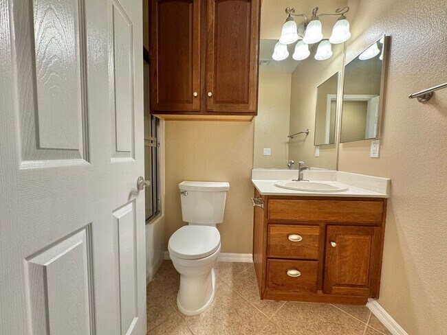 Building Photo - SINGLE STORY 4 BEDROOM HOME IN CUL DE SAC LOCATED IN NORTH LAS VEGAS