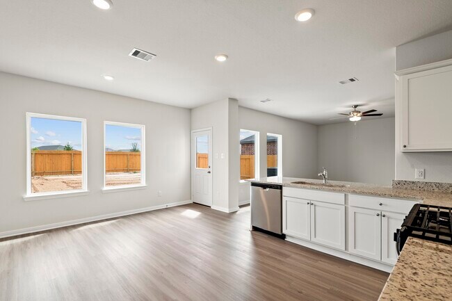 Building Photo - 412 Cordova Clf Dr