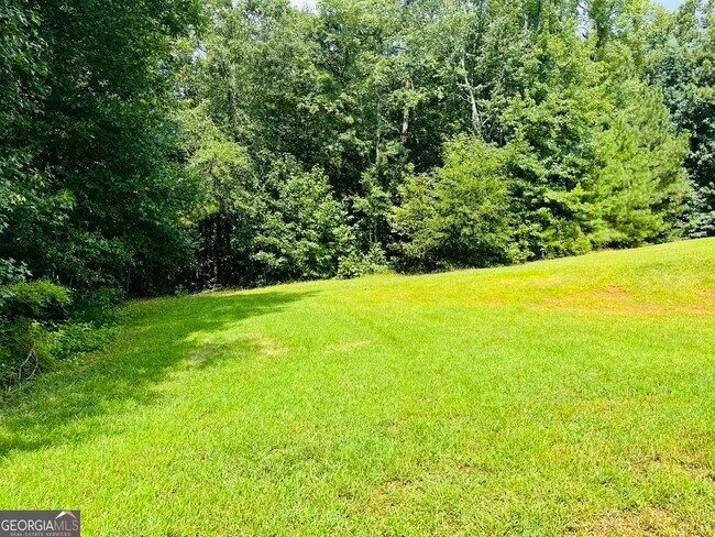 Building Photo - 185 Hidden Brook Trail