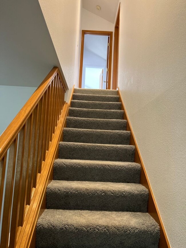 Building Photo - Suquamish View Home