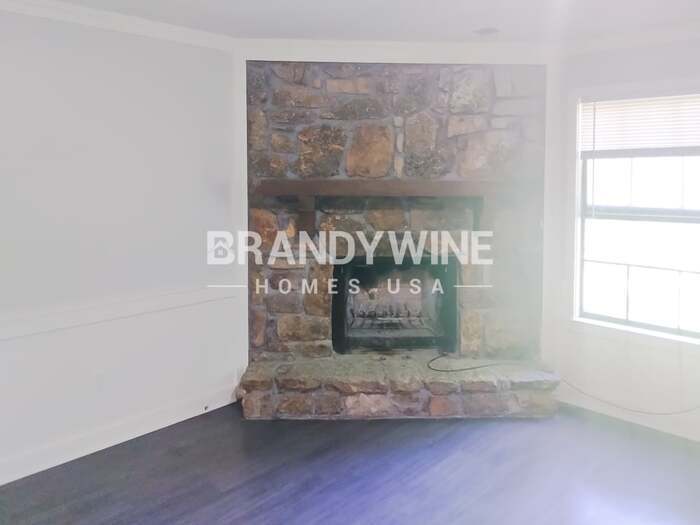 Building Photo - 4527 Hickory Branch Dr