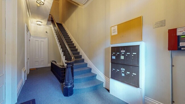 Building Photo - 703 Massachusetts Ave