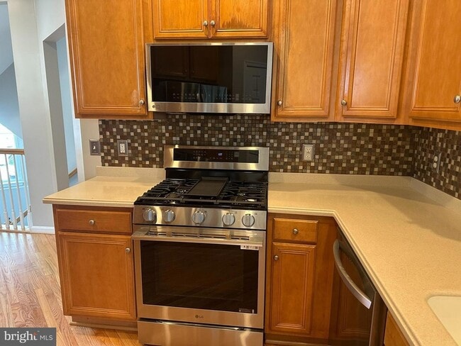 Building Photo - 14348 Sharpshinned Dr