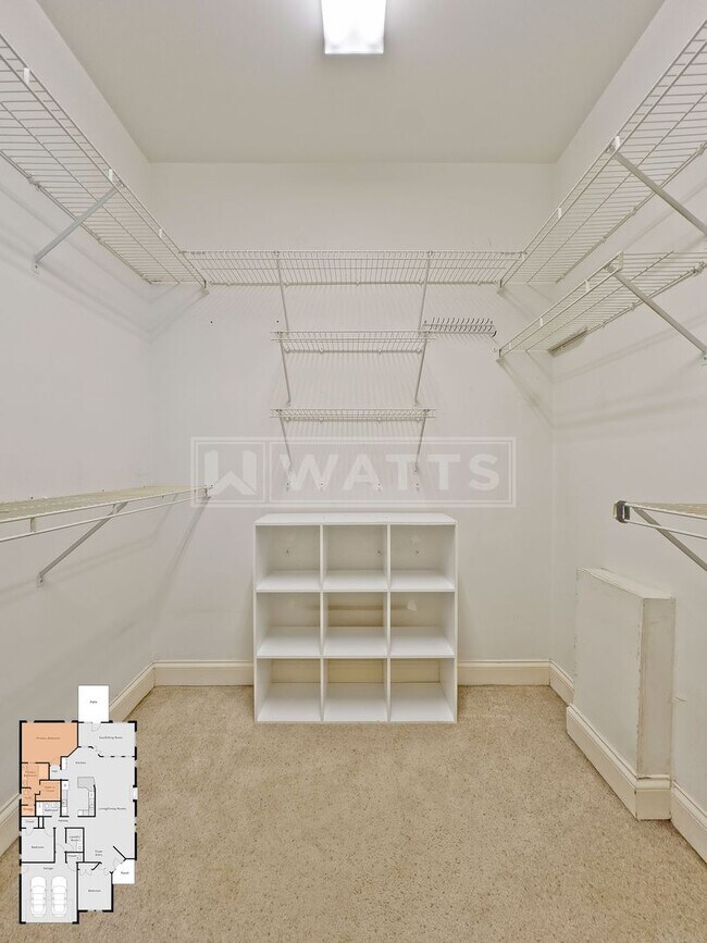 Building Photo - Spacious 3-Bed, 2-Bath Riverchase Garden Home