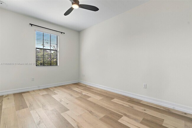 Building Photo - 115 SW 127th Terrace