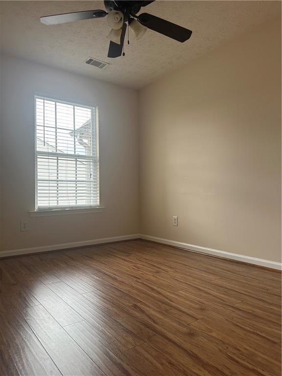Building Photo - 3837 Grovemont Pl