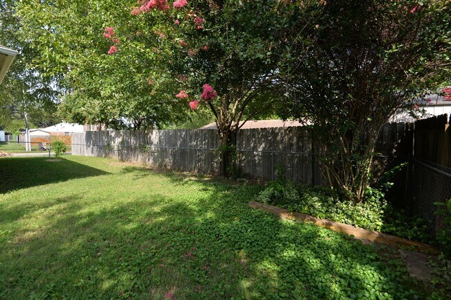 Building Photo - 278 Appian Ave