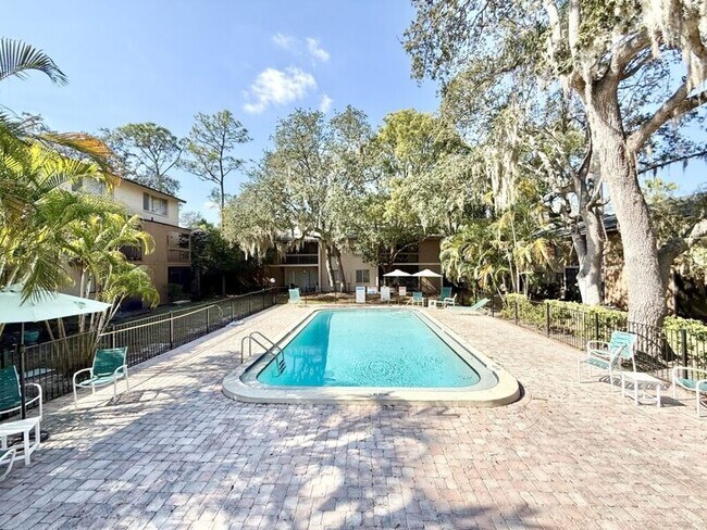 Building Photo - 7517 Pitch Pine Cir