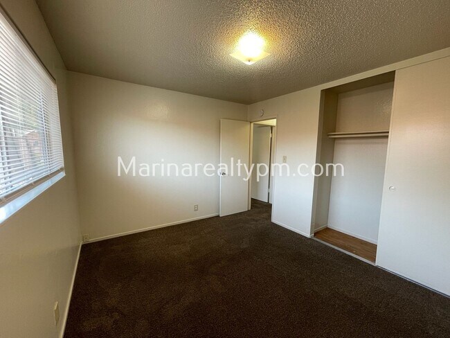 Building Photo - 1502-1508 Valle Vista Ave