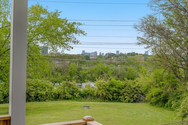 Building Photo - 500 Waycross Dr