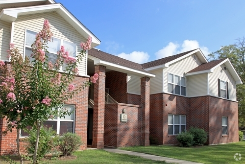 Building Photo - Alabaster Bay