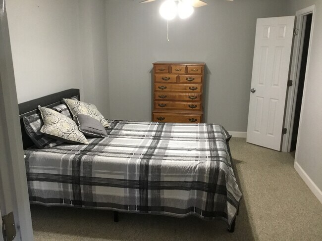 Building Photo - 80 Blue Heron Blvd