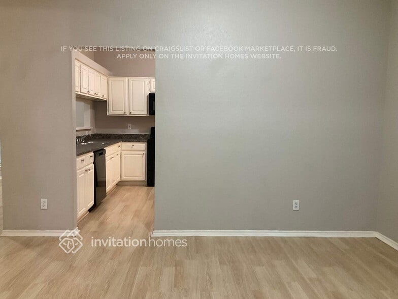 Building Photo - 512 Buttercup Trail