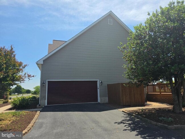 Building Photo - 109 Masters Ln