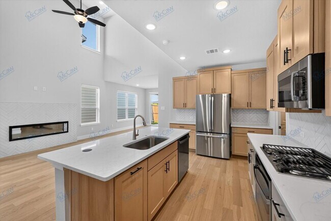 Building Photo - 7257 Confetti Ln