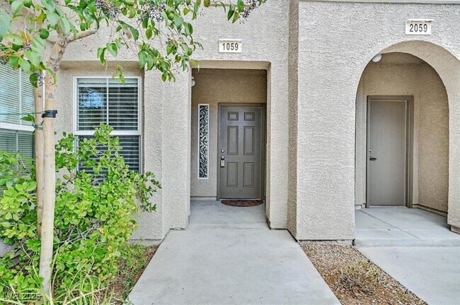 Building Photo - 825 Canterra St
