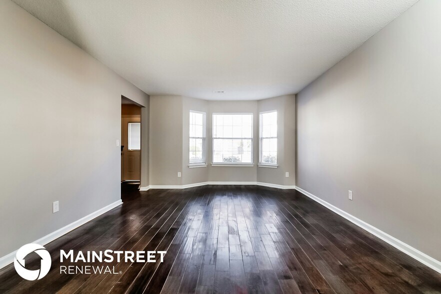 Building Photo - 3012 Gala Trail SW