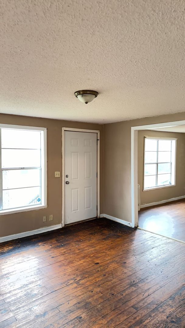 Building Photo - 591 Perdue Place, Greenville