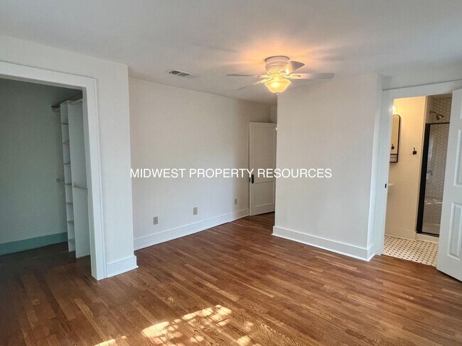 Building Photo - Amazing 4 Bedroom Home!