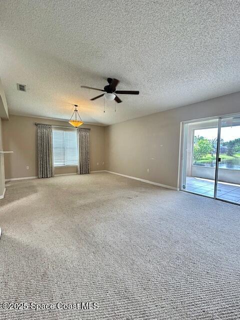 Building Photo - 3865 La Flor Dr