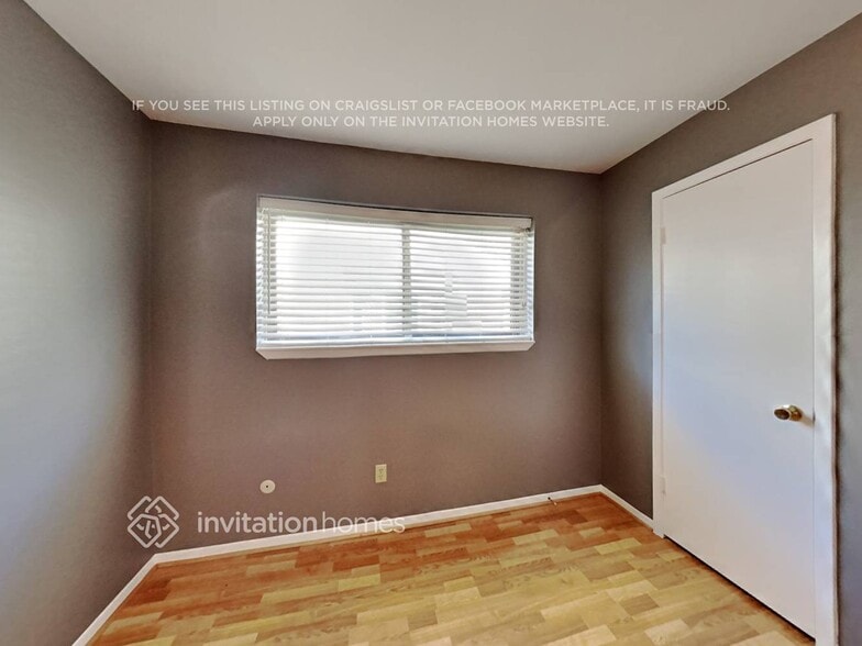 Building Photo - 6907 Stoney River Dr