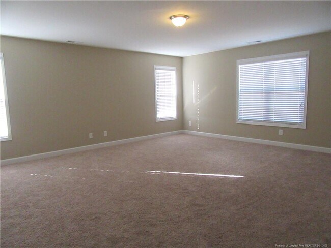 Building Photo - 2142 Yates Ranch Rd