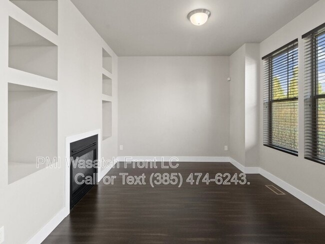 Building Photo - 4721 W Zig Zag Rd