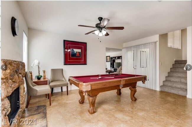 Building Photo - 8129 Spur Ct