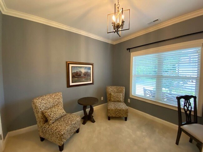 Building Photo - 1333 Garden Springs Ct
