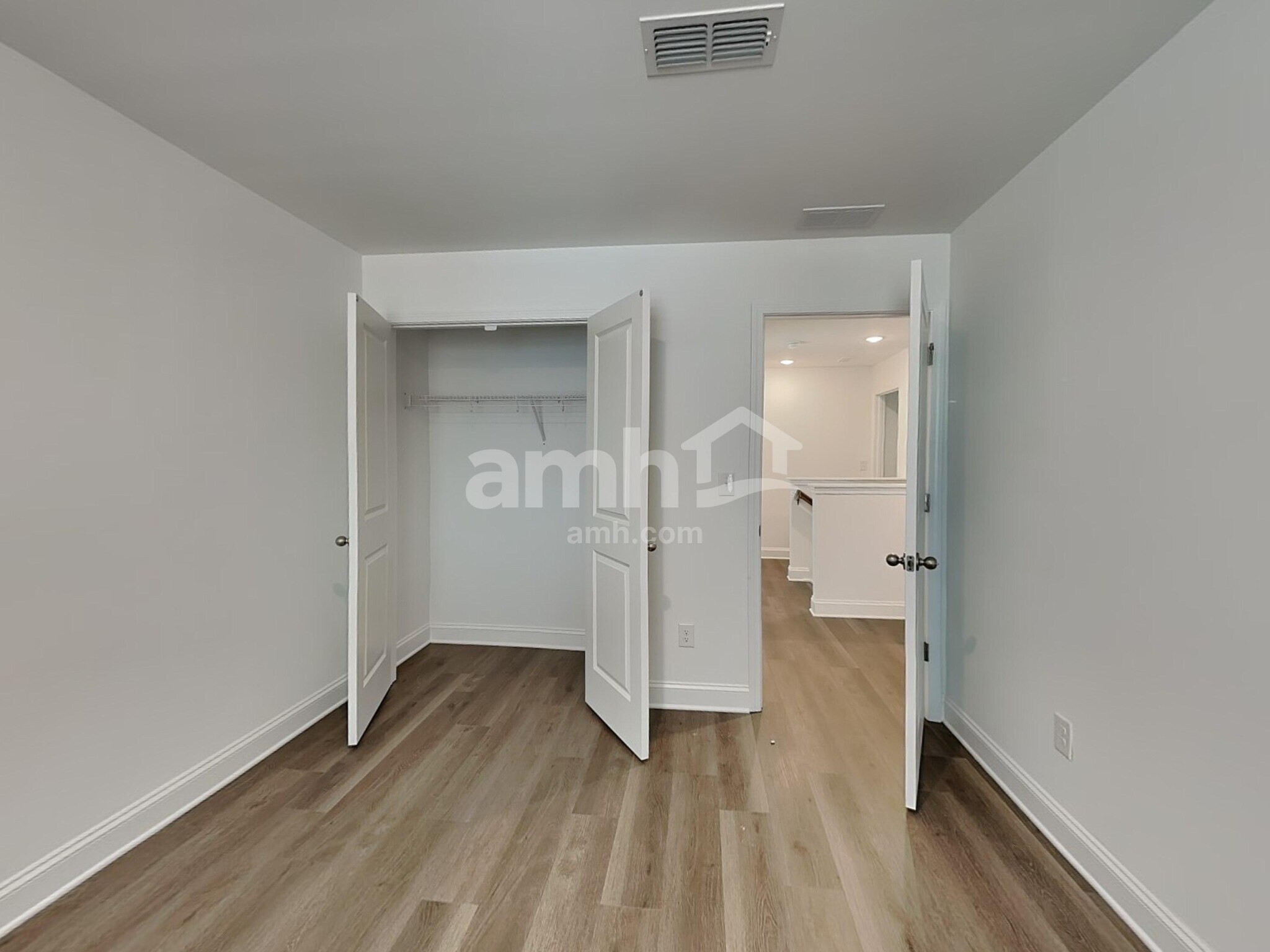 Building Photo - 1020 Bevington Dr