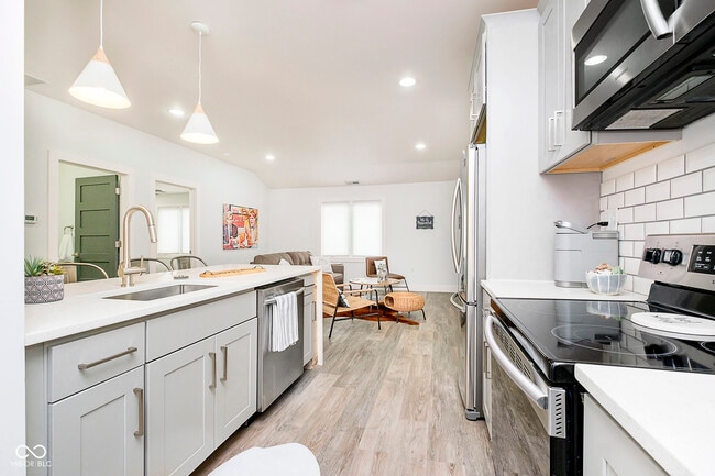 Building Photo - 1309 Jefferson Ave