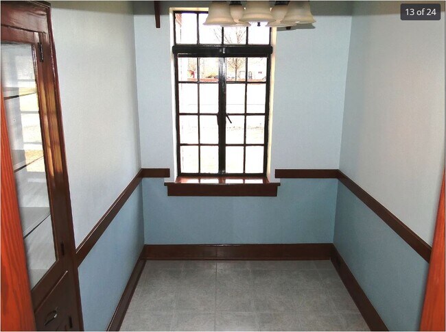 Building Photo - 506 S Highland Park Ave