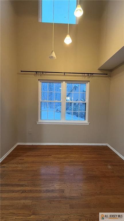 Building Photo - 41 Manor Dr