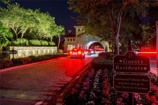 Building Photo - 9564 Exbury Ct