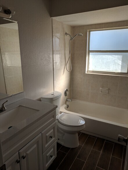 Building Photo - 5478 Avenue C